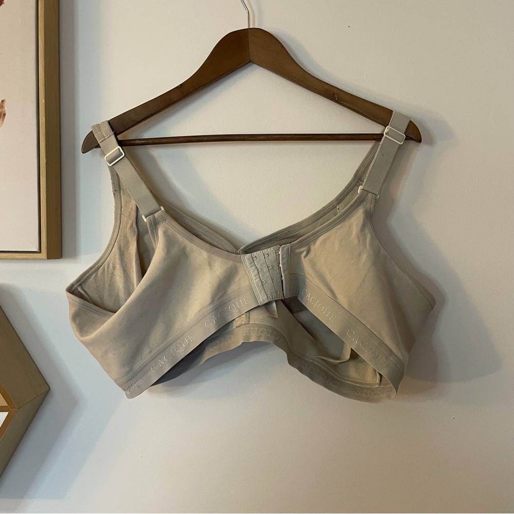 Cacique Bra Bundle 46DD - Picture 3 of 4